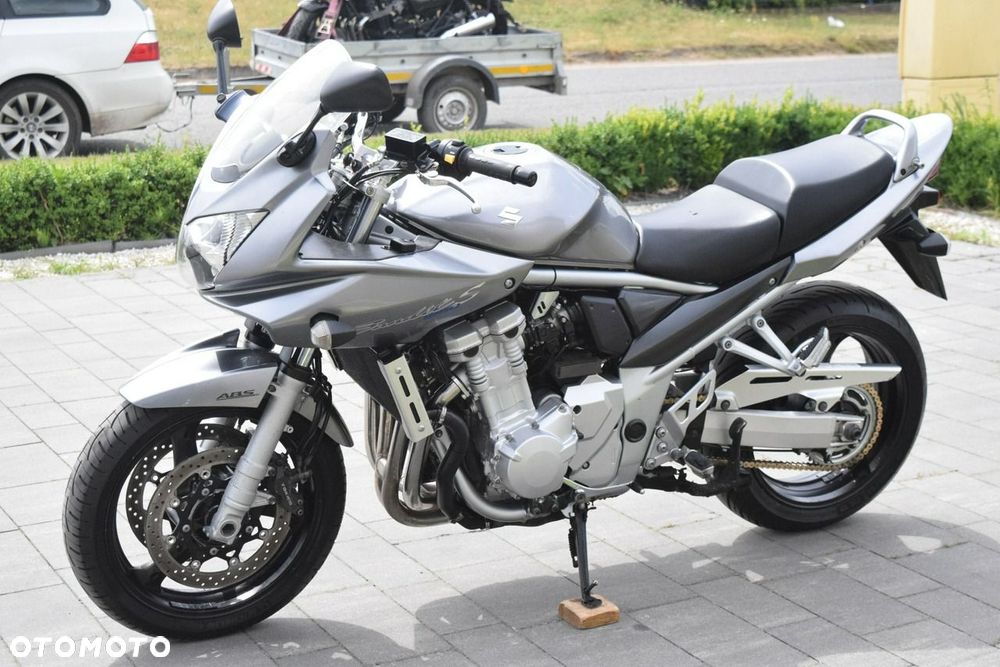 Suzuki Bandit - 4