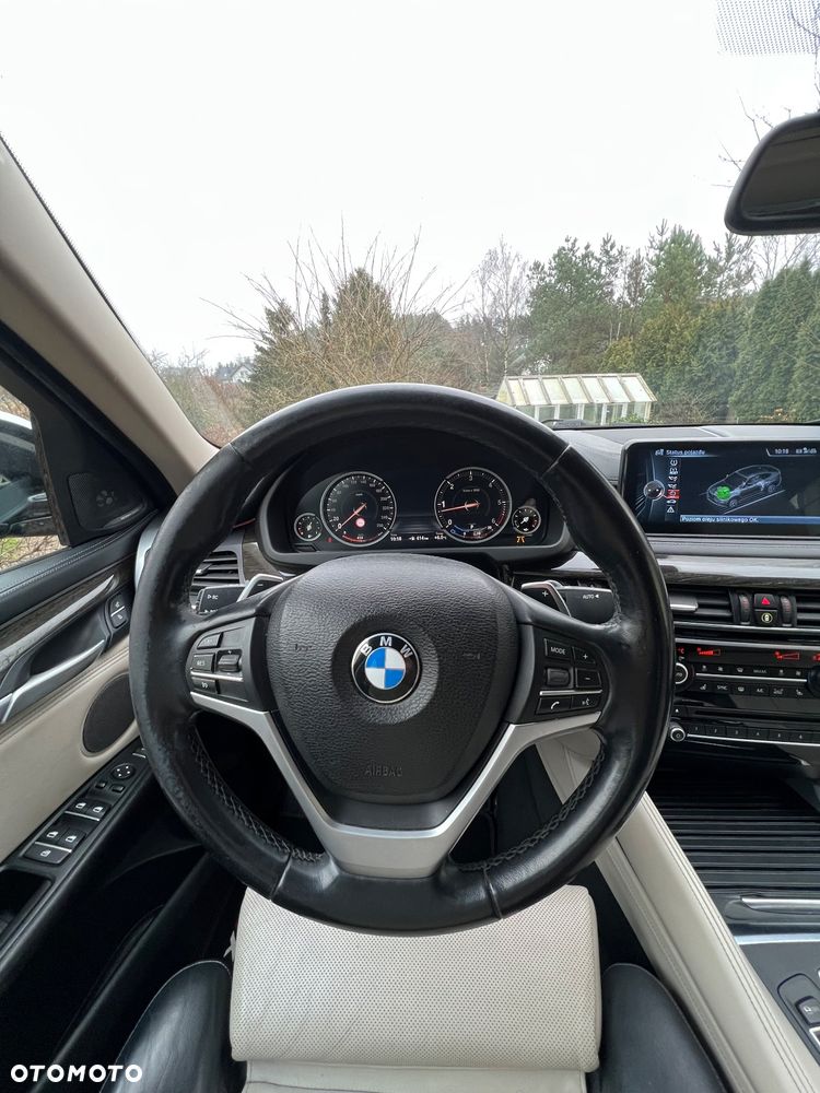 BMW X6 xDrive30d - 16