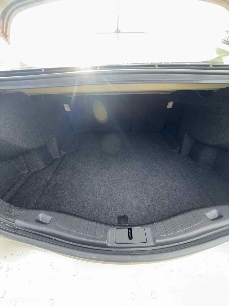 Ford Mondeo 1.5 EcoBoost Edition - 21