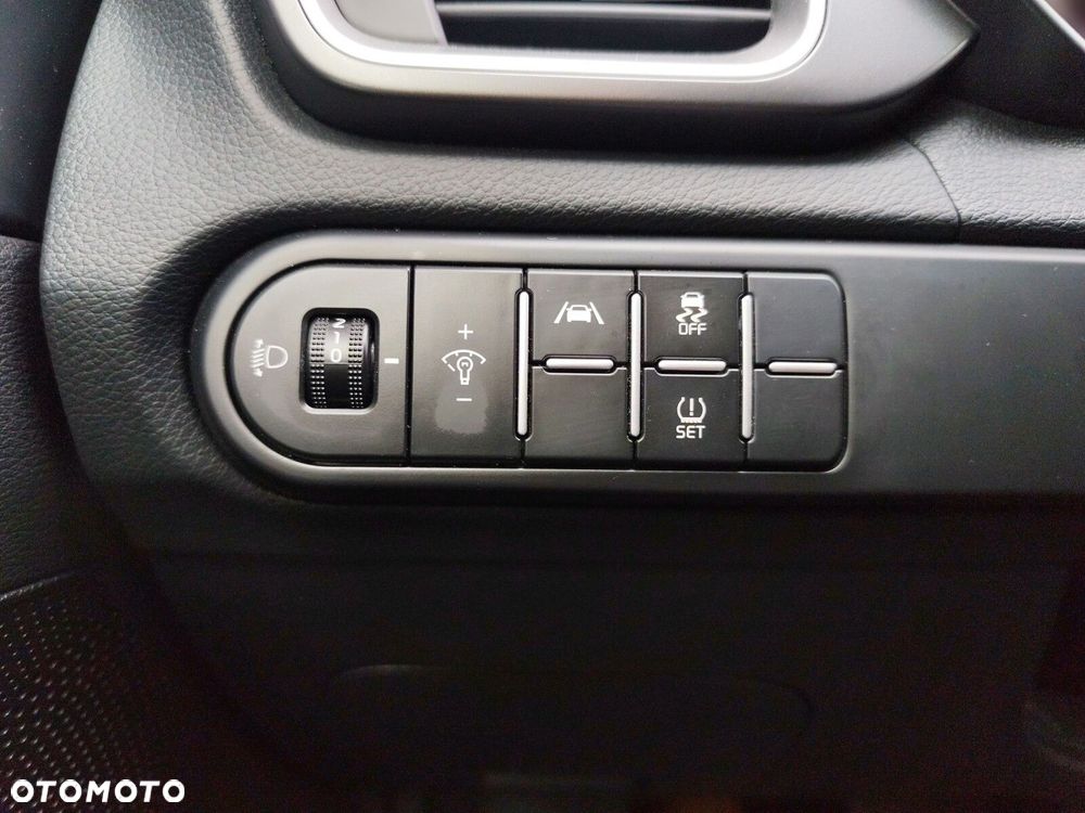 Kia XCeed 1.5 T-GDI M DCT - 17