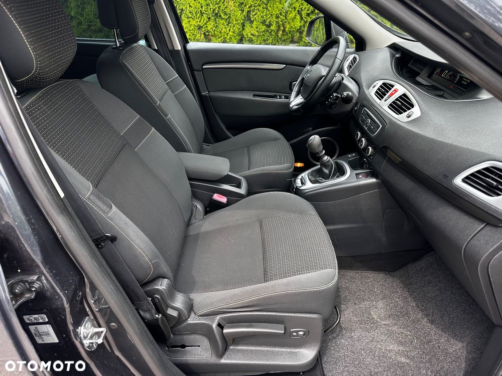 Renault Scenic 1.6 16V 110 Authentique - 27