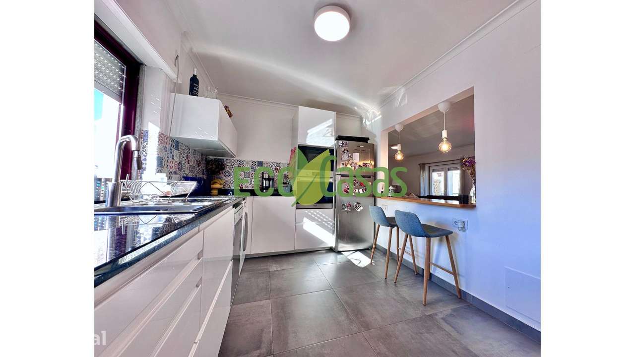 Apartamento T2 Alcabideche - Grande imagem: 3/17