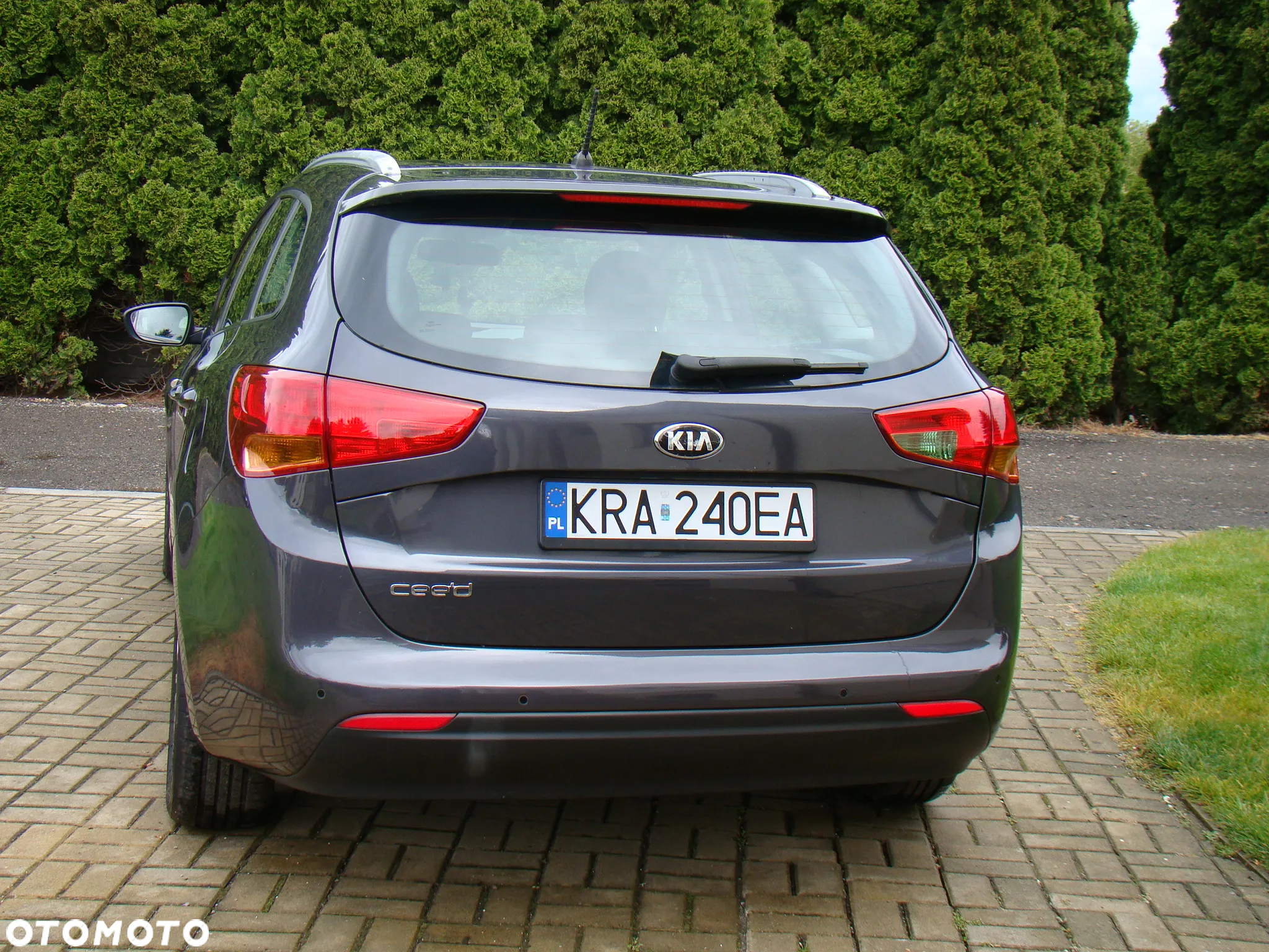 Kia Ceed Cee'd 1.6 GDI L - 9