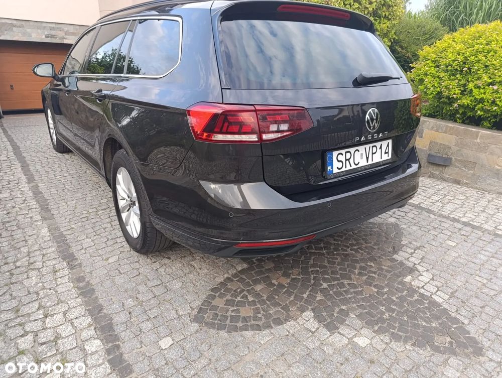 Volkswagen Passat 2.0 TDI SCR DSG Comfortline - 8