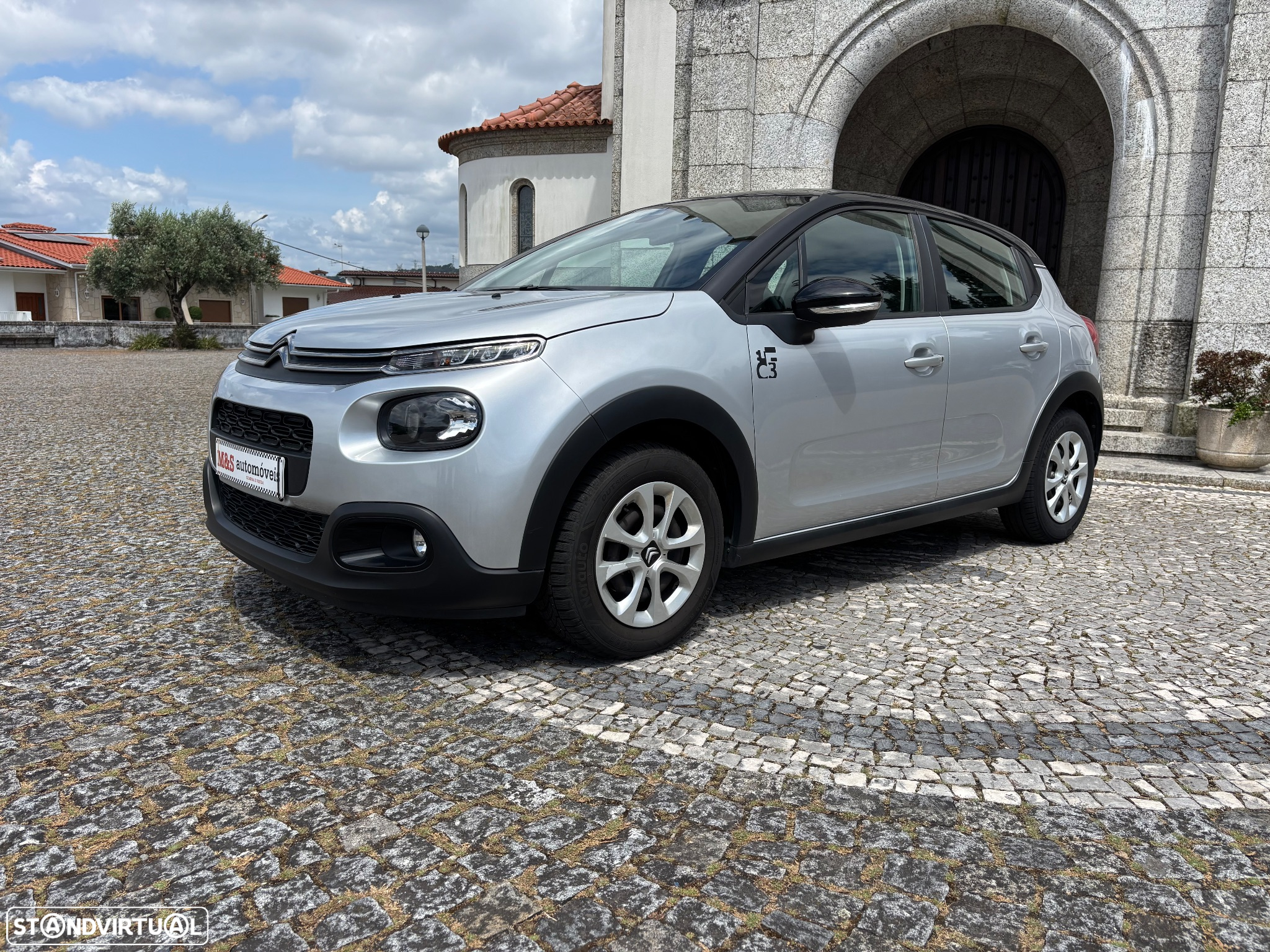 Citroën C3 1.2 PureTech Feel - 2