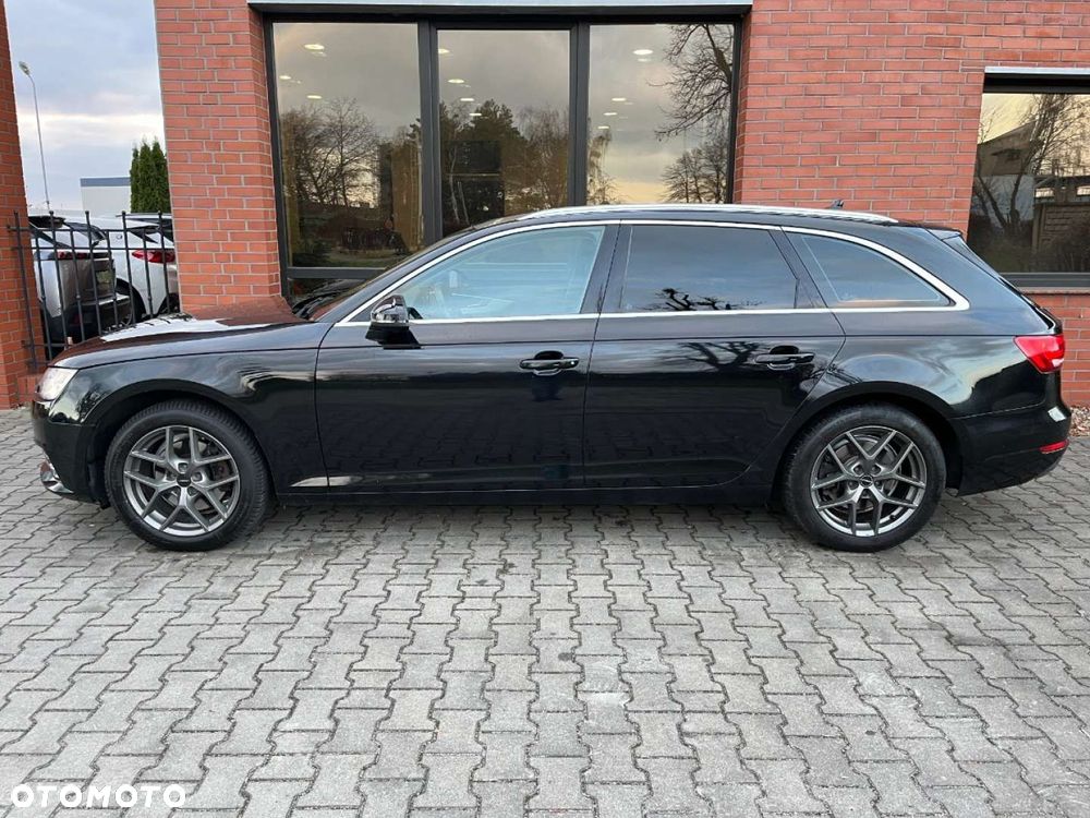 Audi A4 Avant 2.0 TDI - 32
