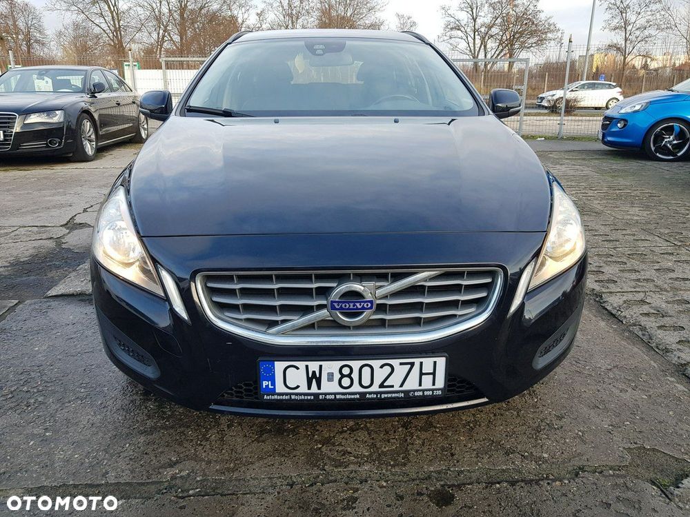 Volvo V60 D4 Momentum - 2