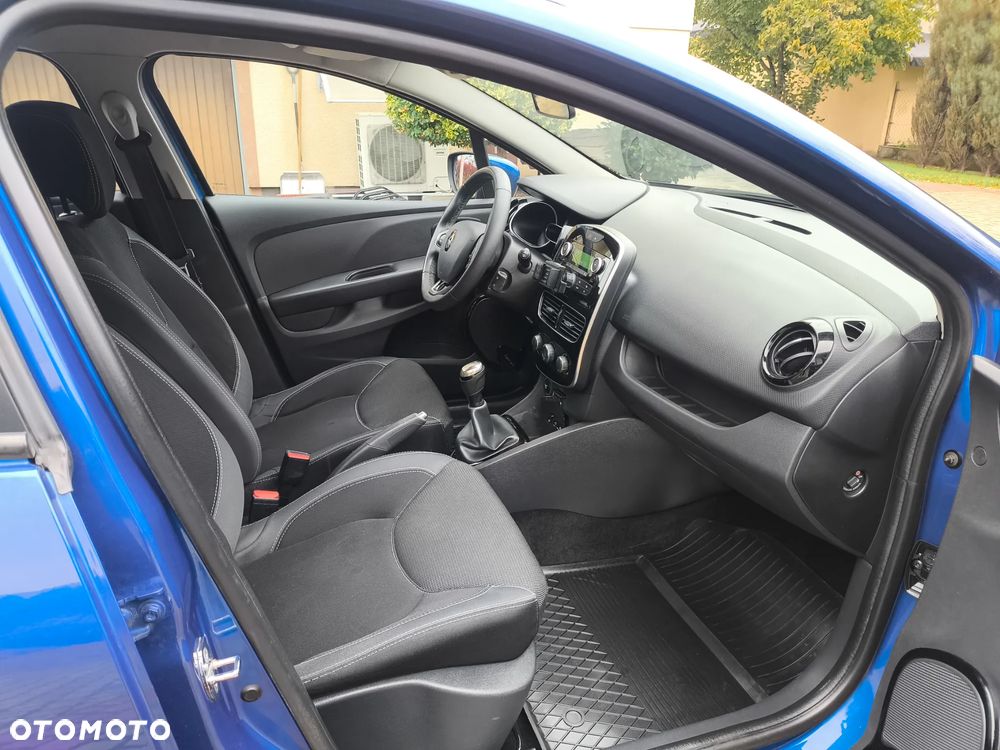 Renault Clio 1.2 16V Life - 27
