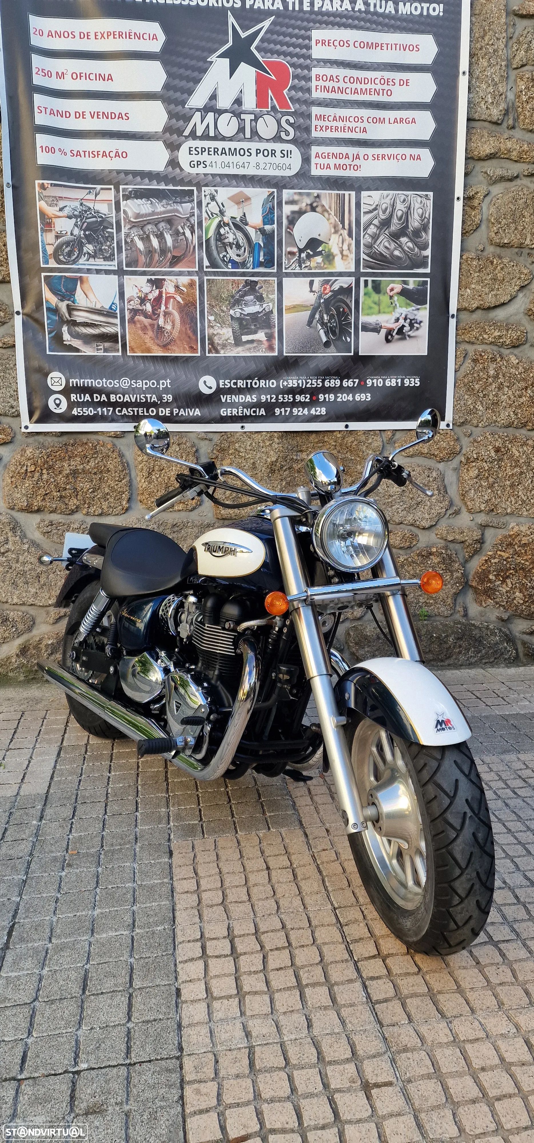 Triumph Bonneville America - 1