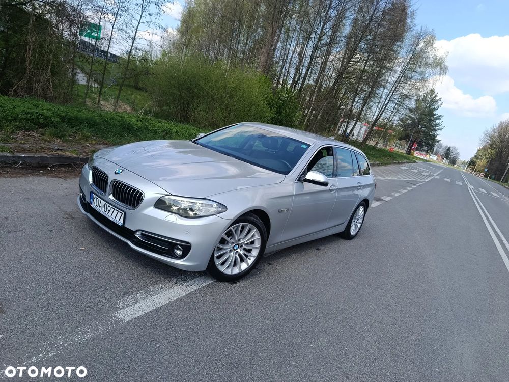 BMW Seria 5 520d xDrive Luxury Line - 1