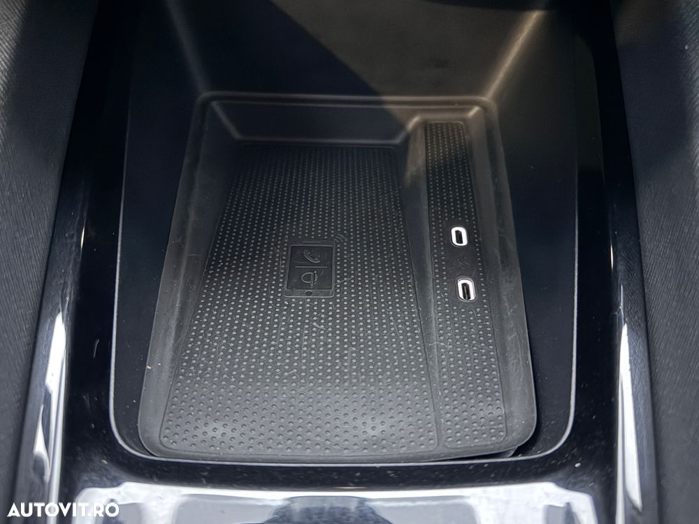 Skoda Octavia 2.0 TDI DSG Style - 31