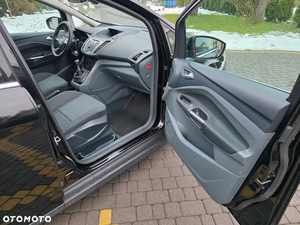 Ford C-MAX - 21