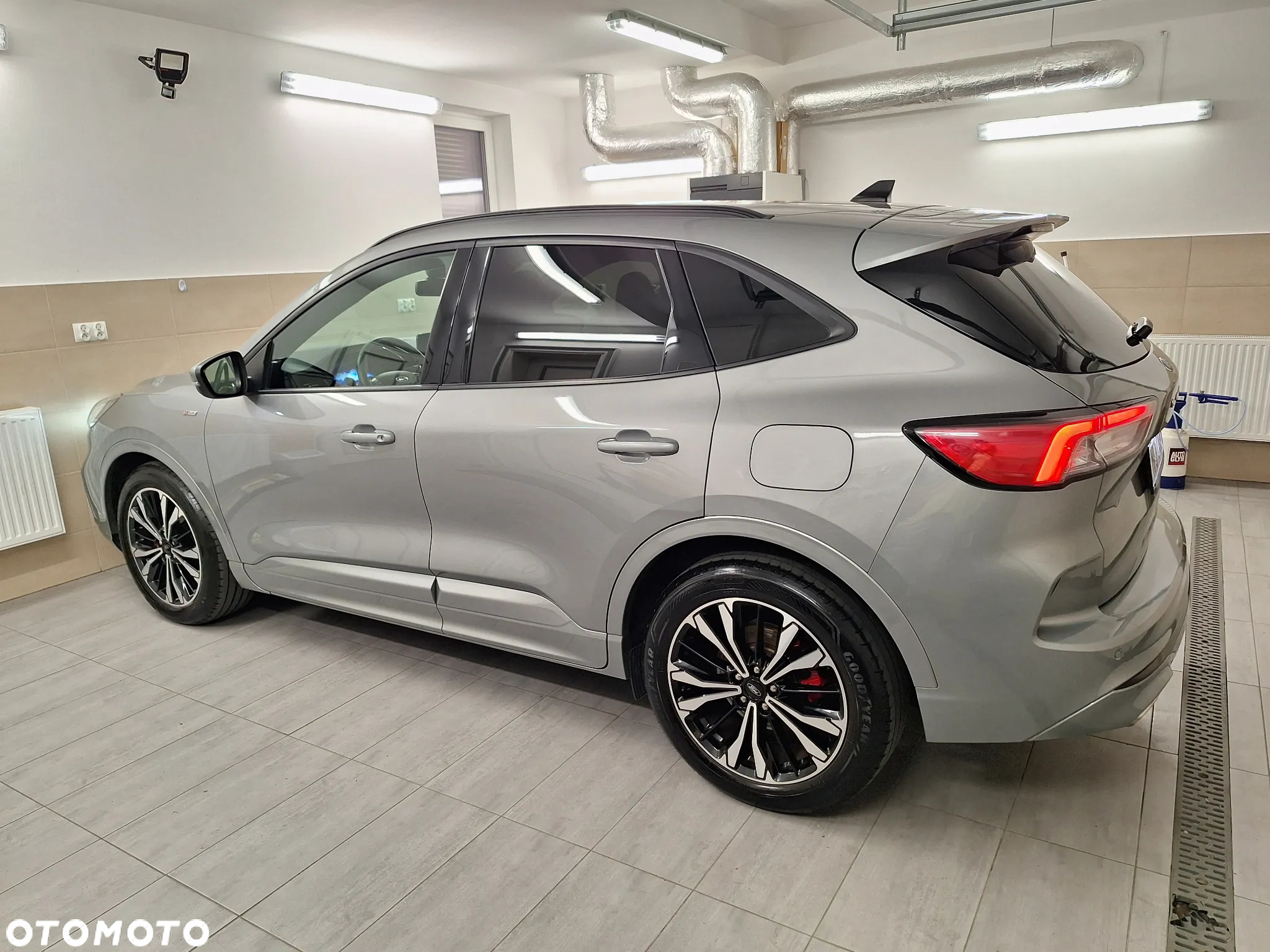 Ford Kuga 2.0 EcoBlue Hybrid ST-LINE X - 7