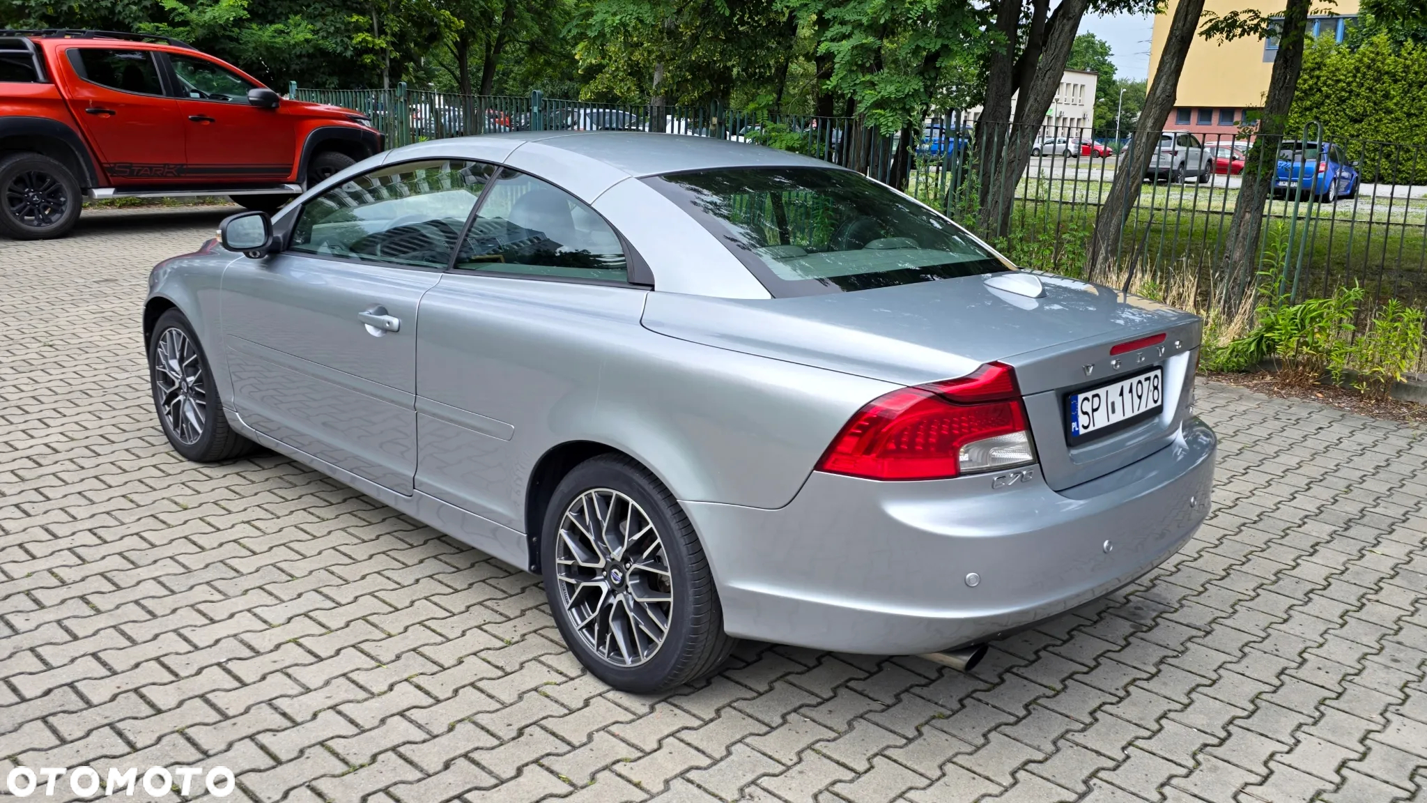 Volvo C70 2.4D5 Summum - 2