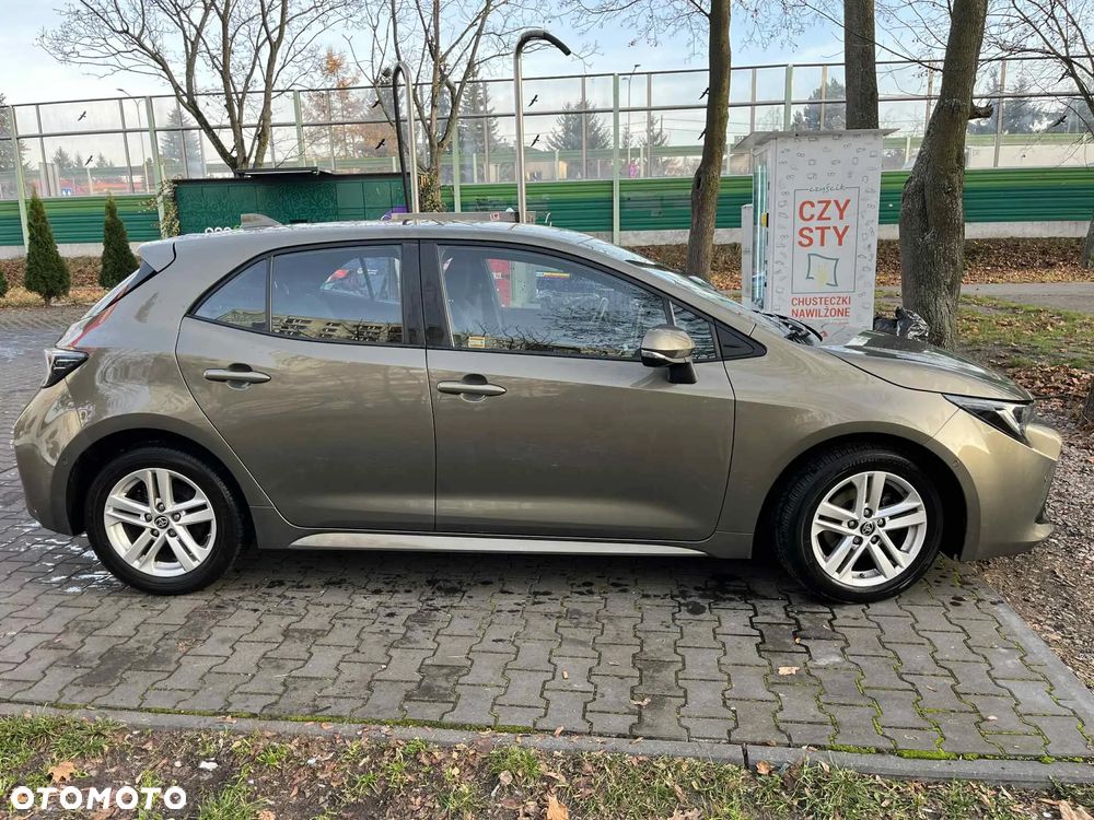Toyota Corolla 1.8 Hybrid Comfort - 4