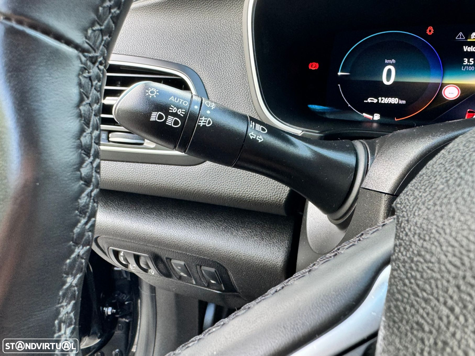 Renault Mégane Sport Tourer 1.6 E-Tech Plug-In Intens - 18