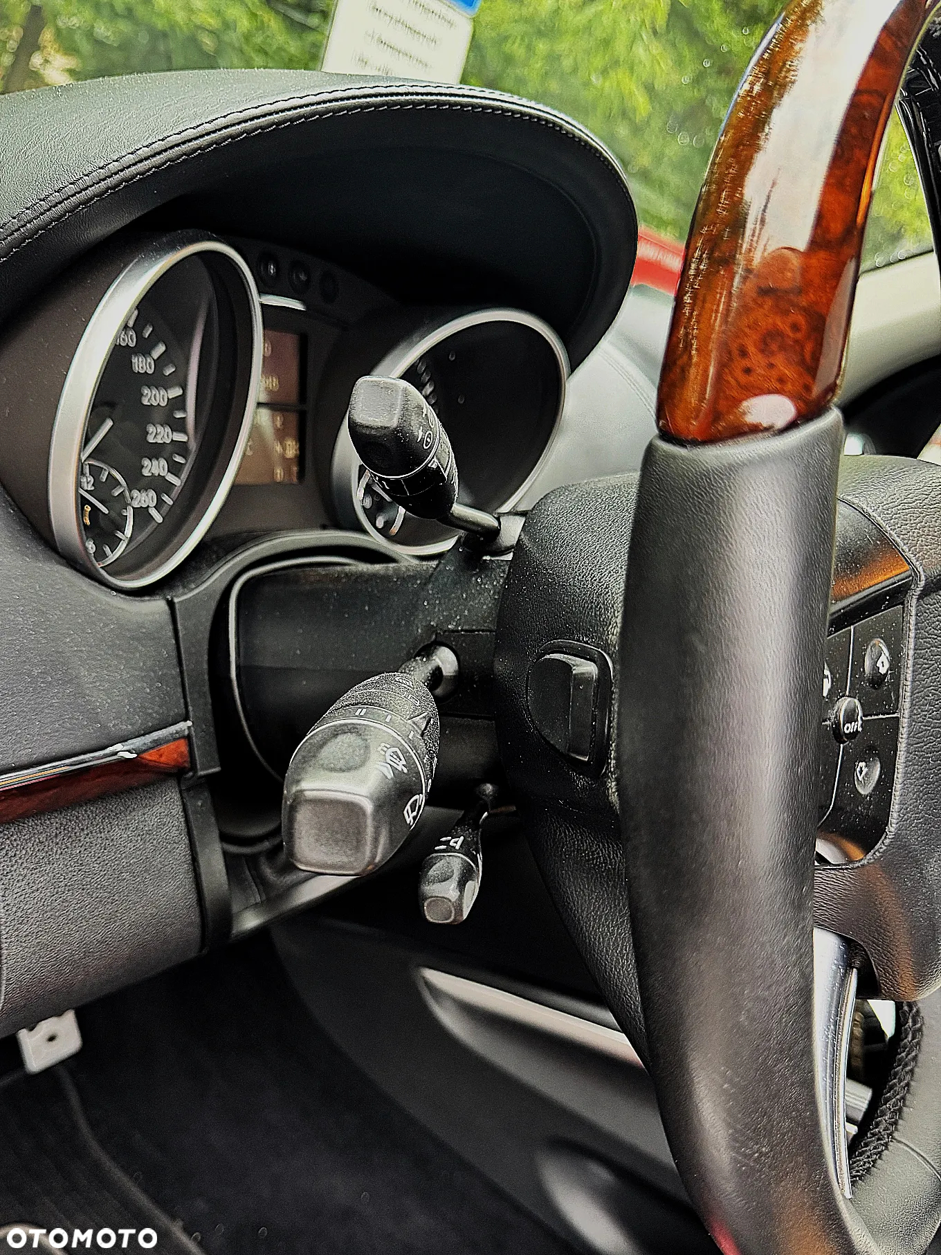 Mercedes-Benz GL 500 - 16