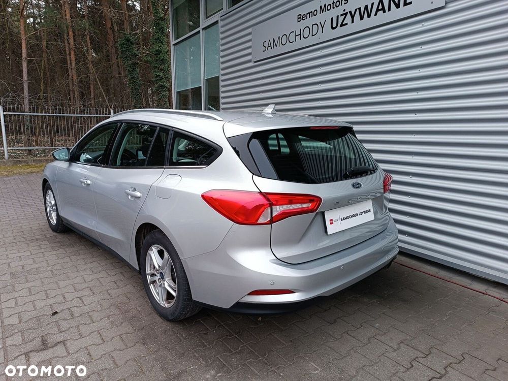 Ford Focus 1.0 EcoBoost Trend Edition Business - 5