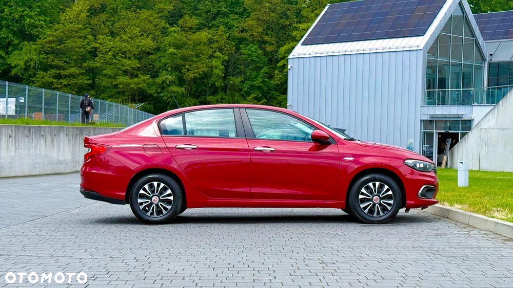 Fiat Tipo 1.4 16V Lounge EU6d - 6