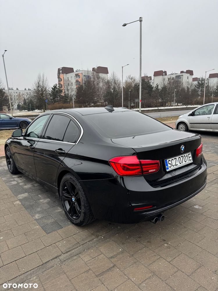 BMW Seria 3 330i xDrive Edition Luxury Line Purity - 5