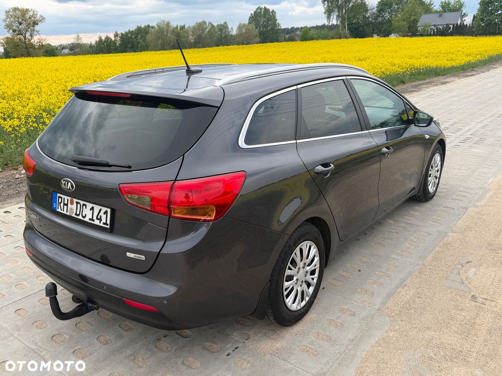 Kia Ceed 1.6 CRDi Spirit - 6