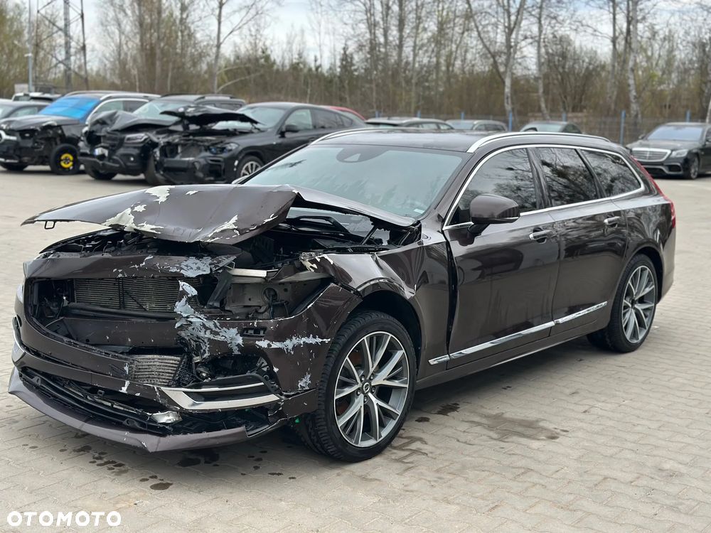 Volvo V90 D5 AWD Inscription - 3
