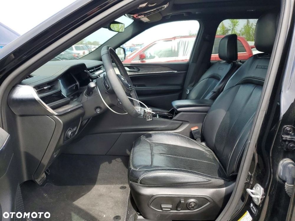 Jeep Grand Cherokee - 7