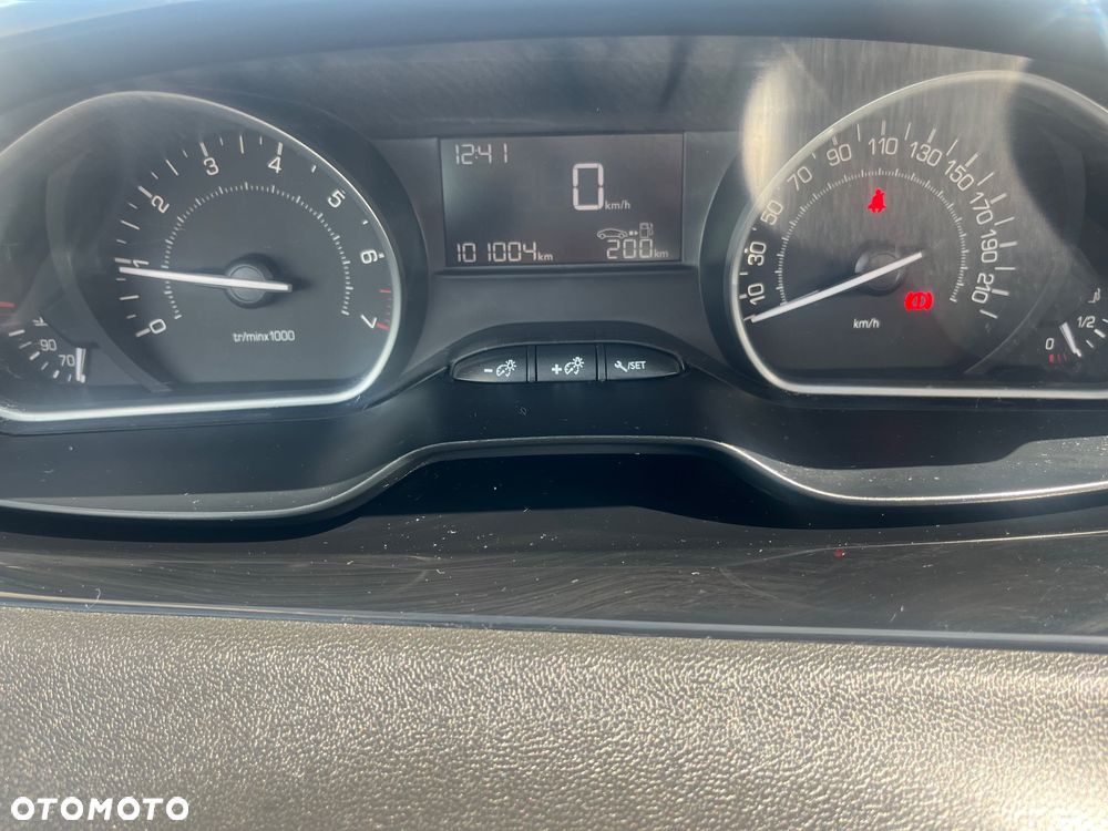 Peugeot 208 PureTech 68 Like - 9
