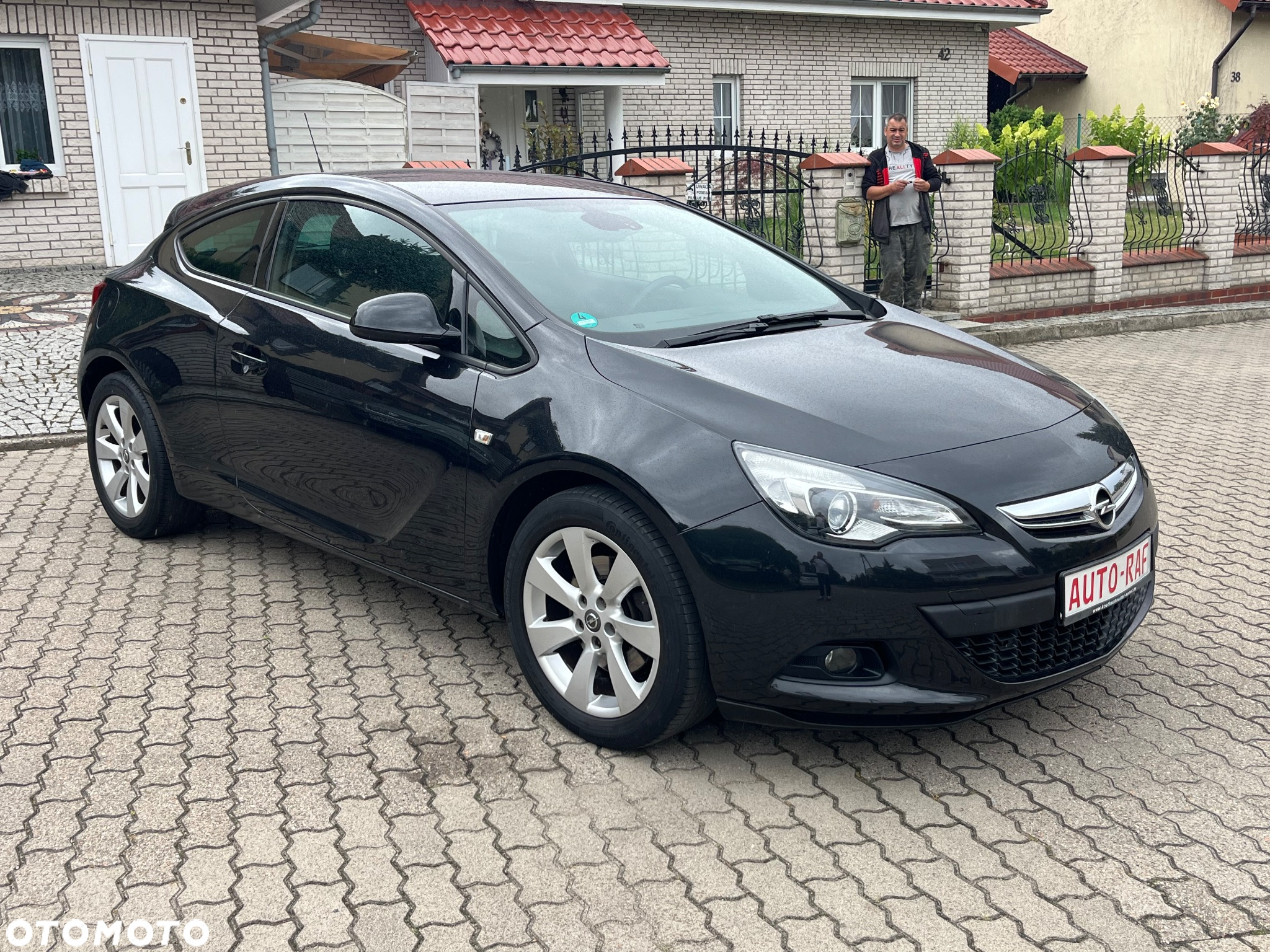 Opel Astra GTC 1.4 Turbo - 18