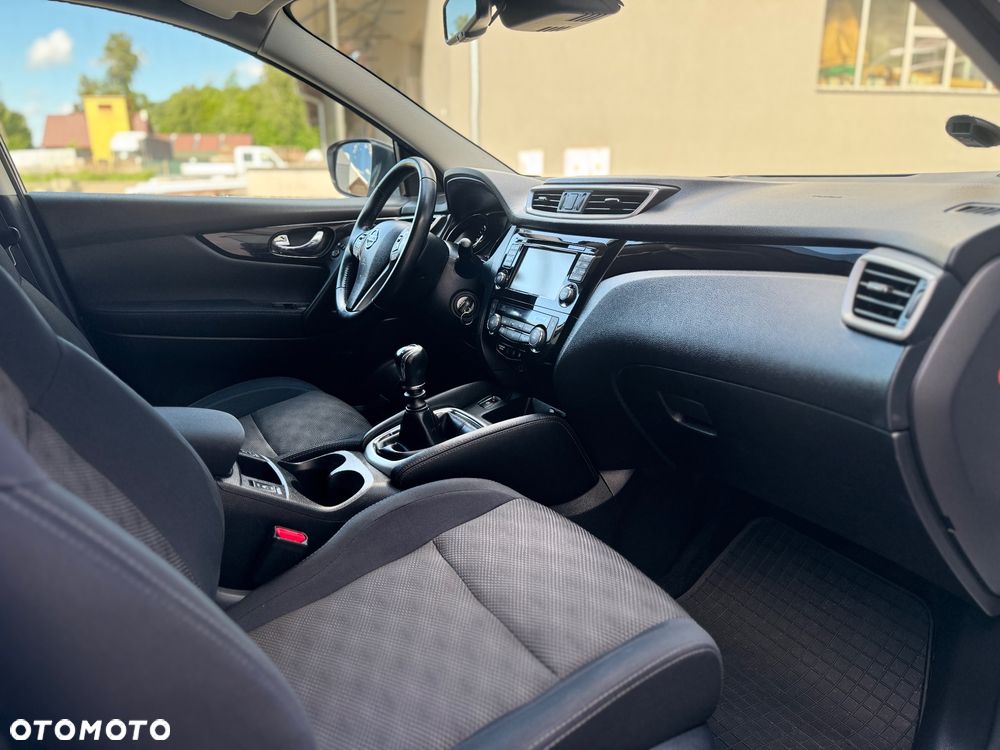 Nissan Qashqai - 24