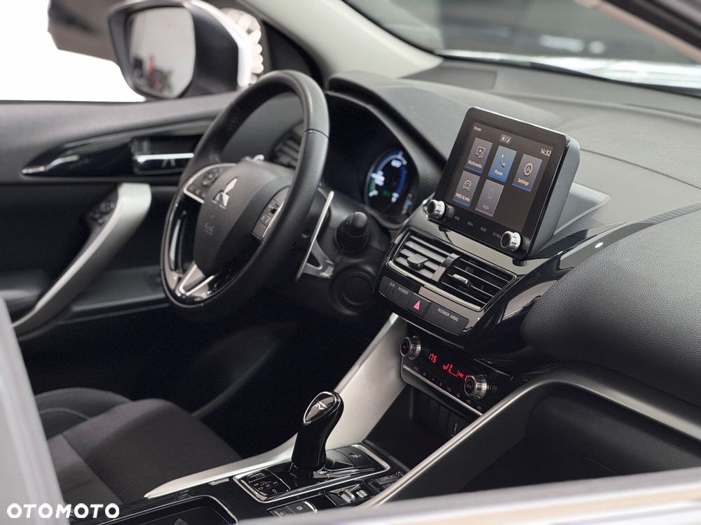Mitsubishi Eclipse Cross - 35