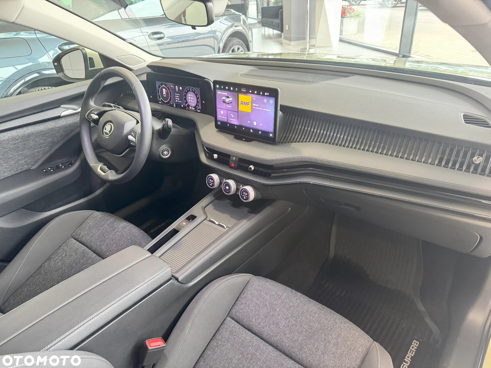 Skoda Superb 2.0 TDI SCR Essence DSG - 10