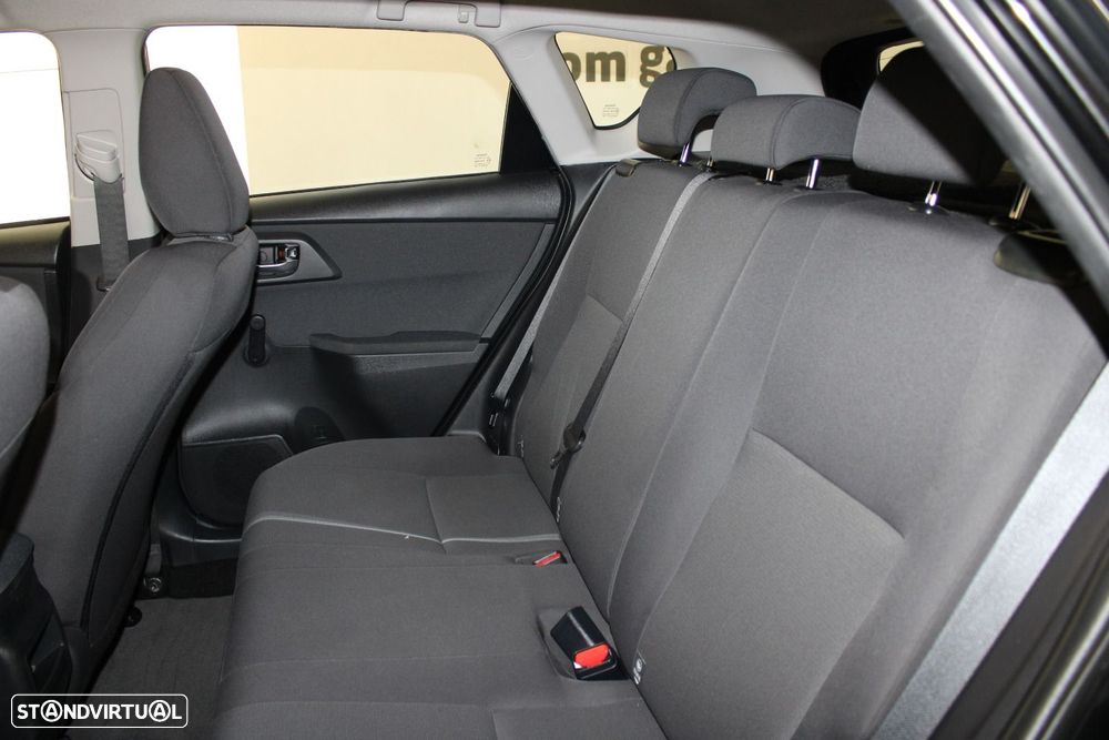 Toyota Auris 1.4 D-4D ACtive - 19