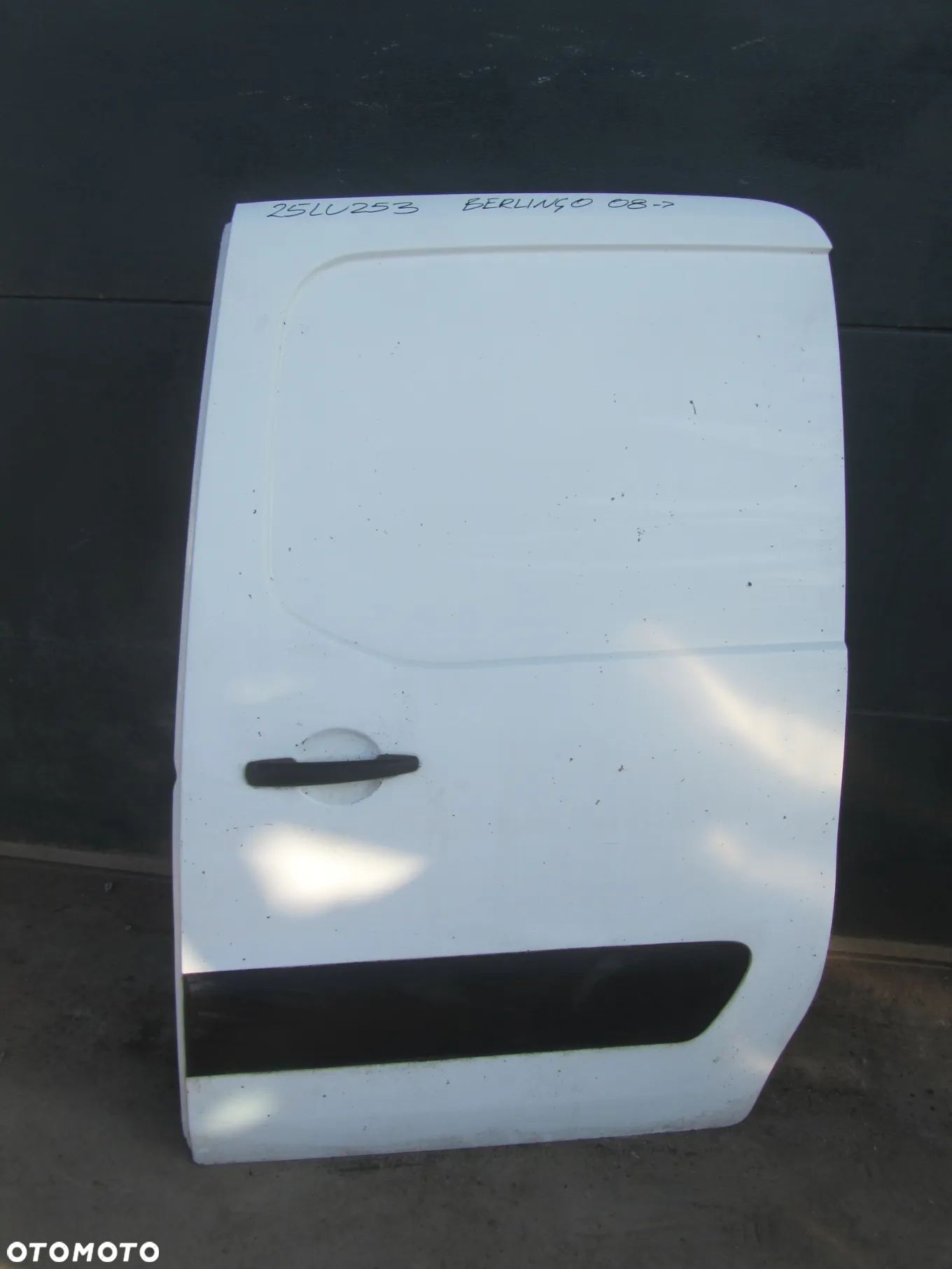 Peugeot Partner-Berlingo 08->drzwi lewy bok - 1