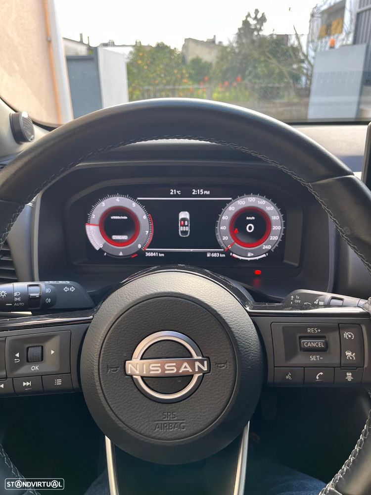 Nissan Qashqai 1.3 DIG-T N-Connecta LED - 10