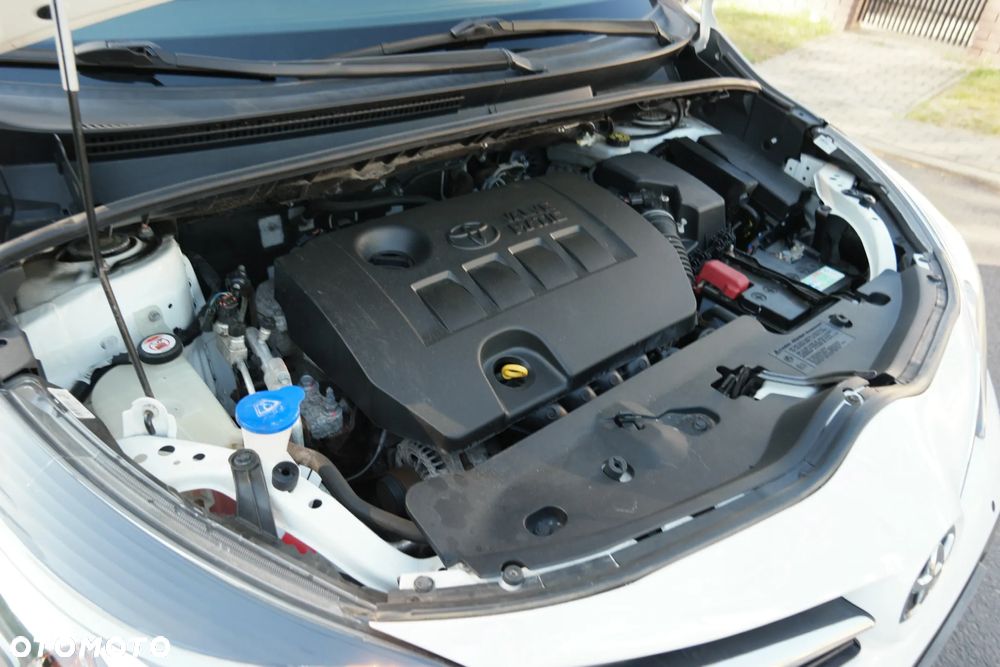 Toyota Verso - 33