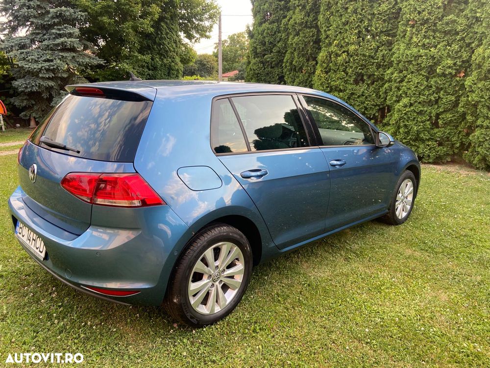 Volkswagen Golf 1.6 TDI BMT Comfortline - 10