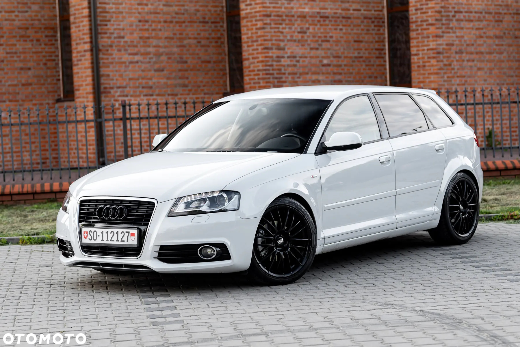 Audi A3 1.8 TFSI Sportback S line Sportpaket Plus - 3