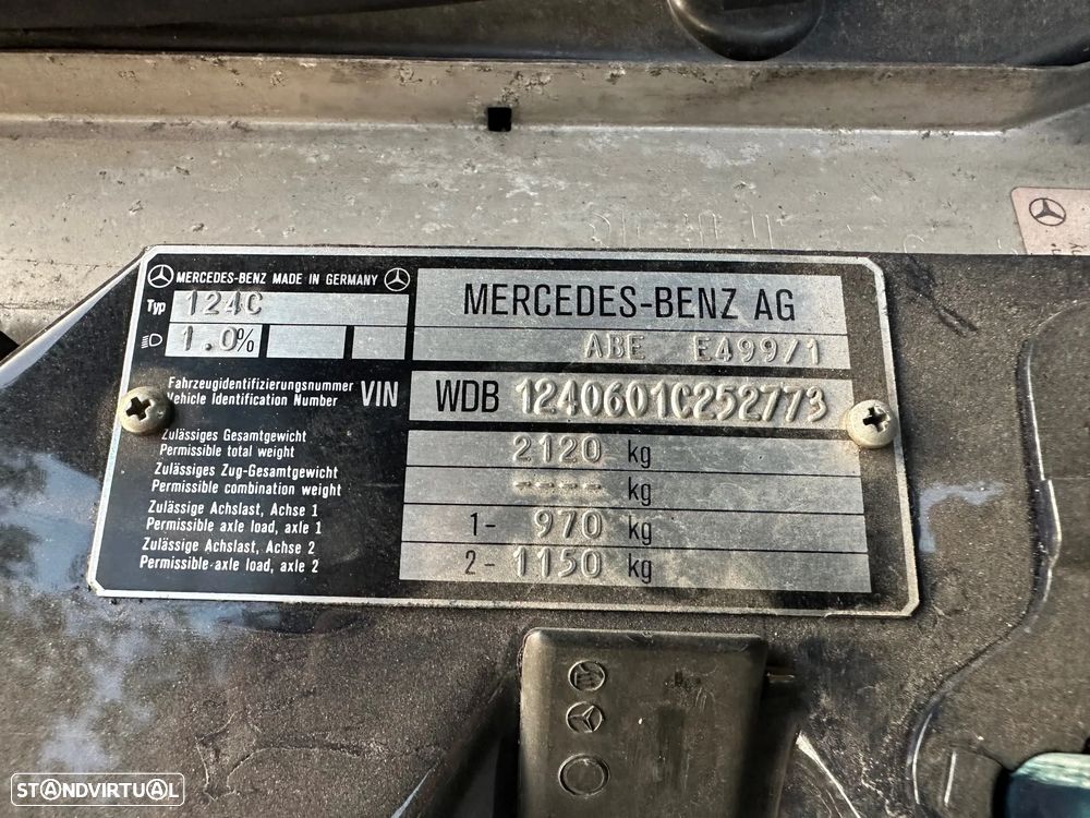 Mercedes-Benz E 200 - 35