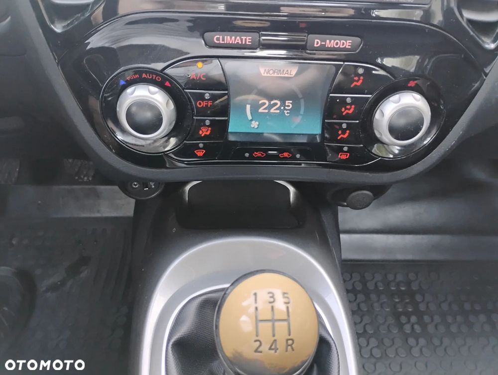 Nissan Juke 1.6 Tekna S&S - 17