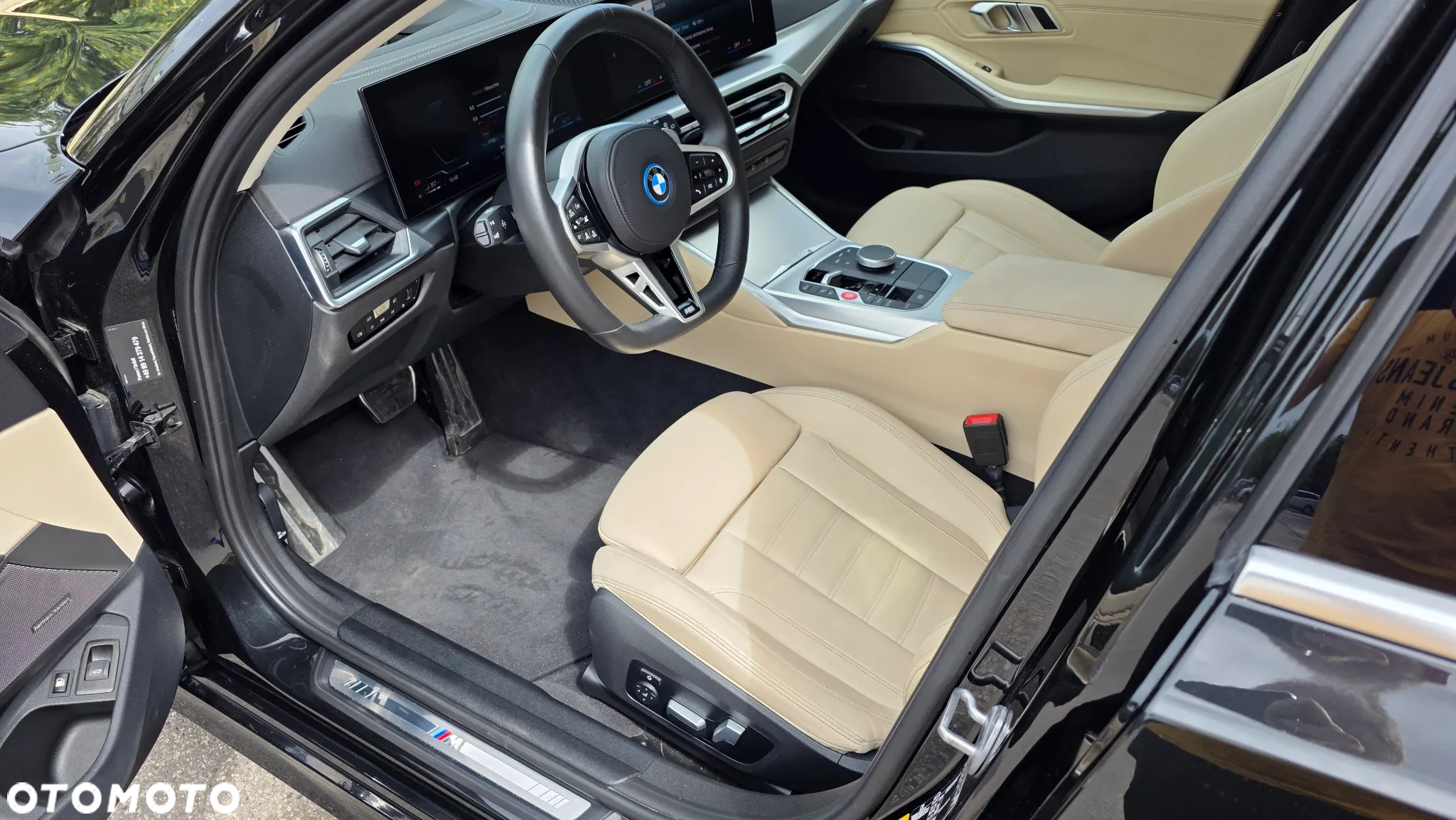 BMW Seria 3 330e Touring xDrive M Sport - 14