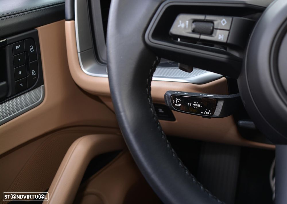 Porsche Cayenne E-Hybrid - 34