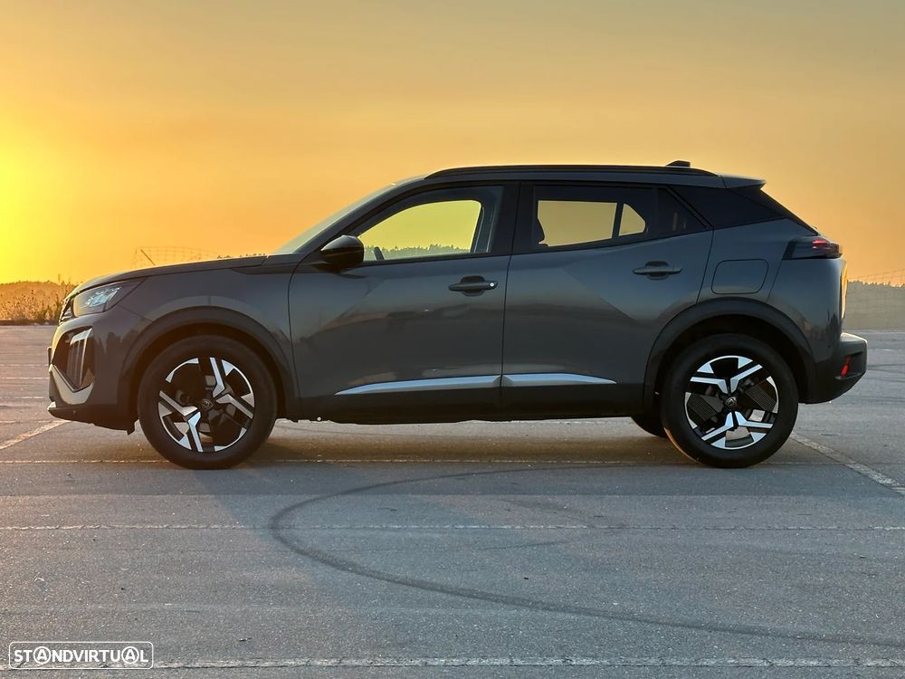 Peugeot 2008 1.2 PureTech Allure Pack - 4