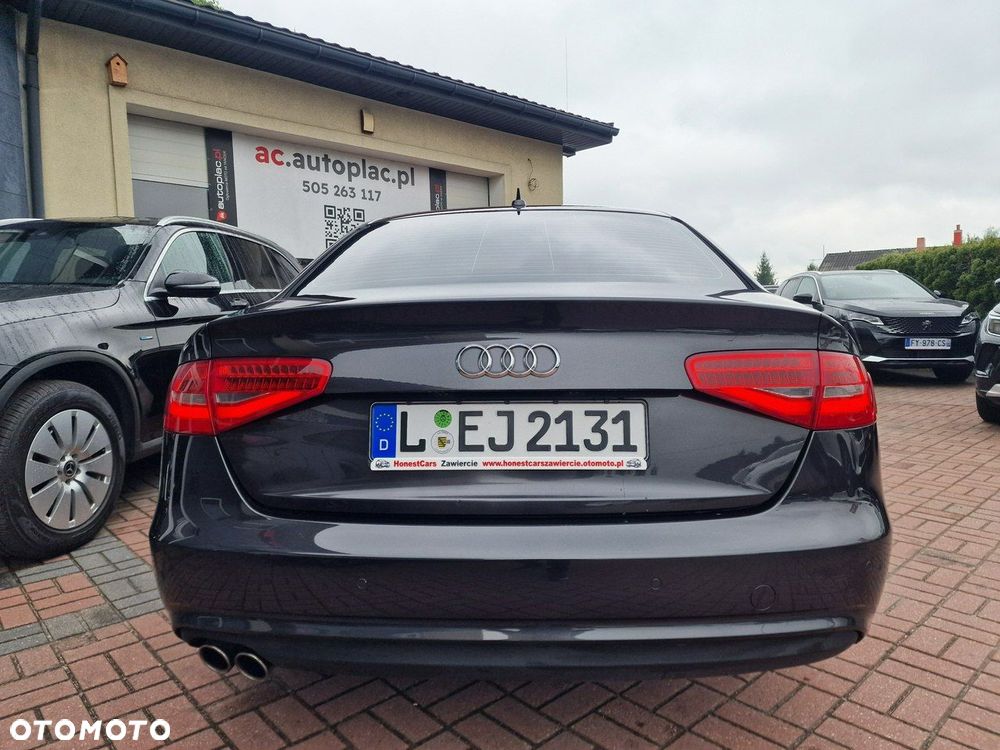 Audi A4 Limousine 1.8 TFSI Ambiente - 14