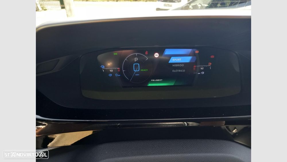 Peugeot 308 1.6 Hybrid GT e-EAT8 - 24