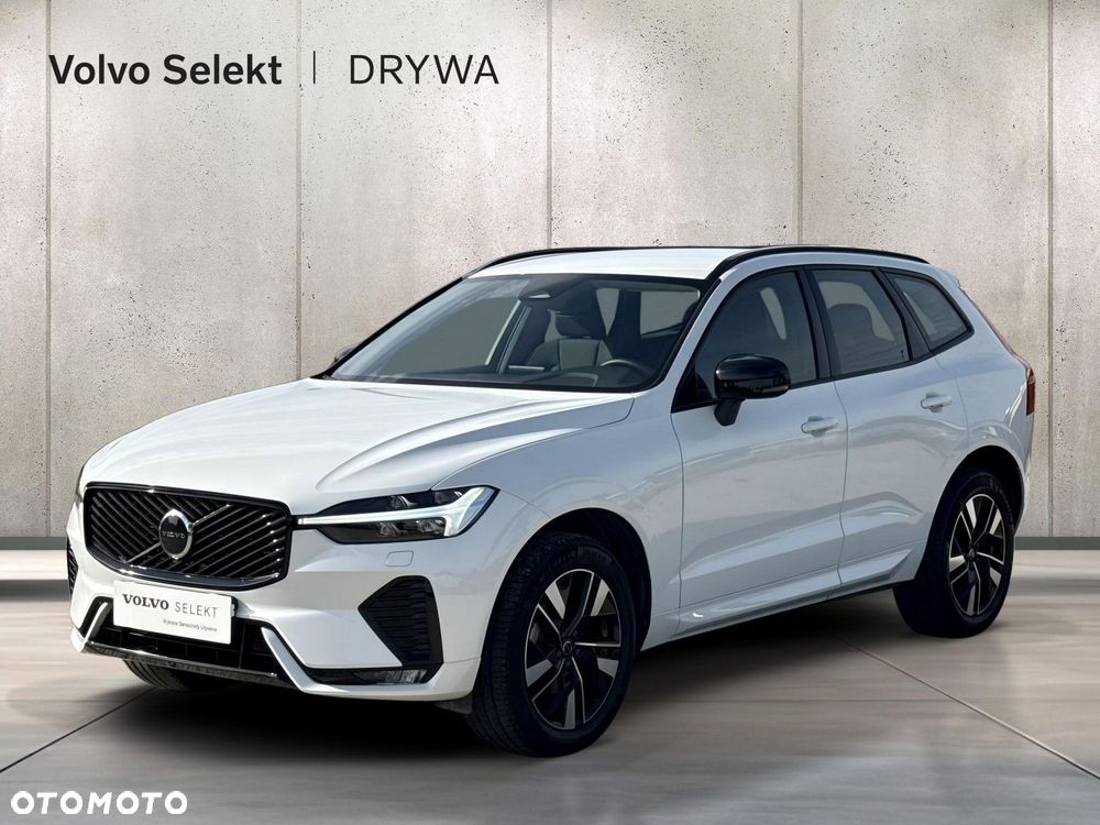 Volvo XC 60 B5 B AWD Plus Dark - 2