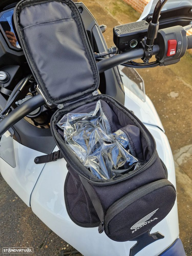 Honda Transalp XL 750 - 18