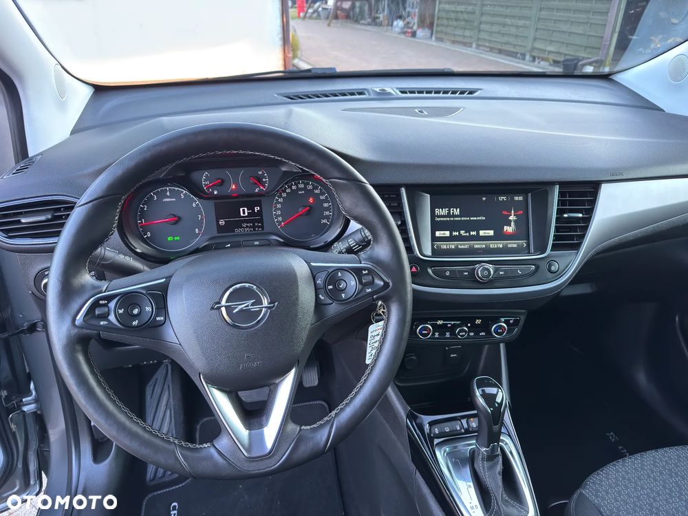 Opel Crossland X - 33