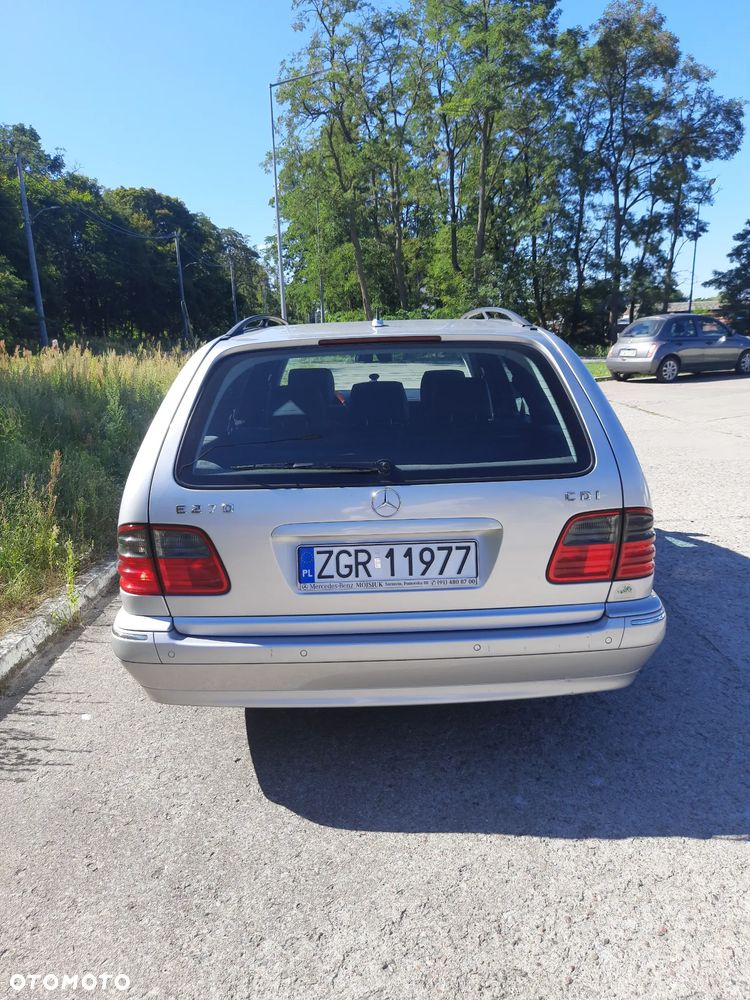 Mercedes-Benz Klasa E - 3