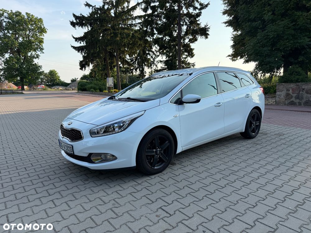 Kia Ceed - 17